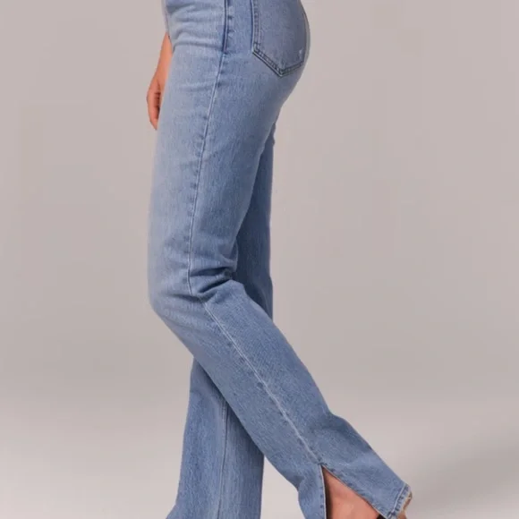 Abercrombie & Fitch 90’s ultra high rise jean - Picture 2 of 5